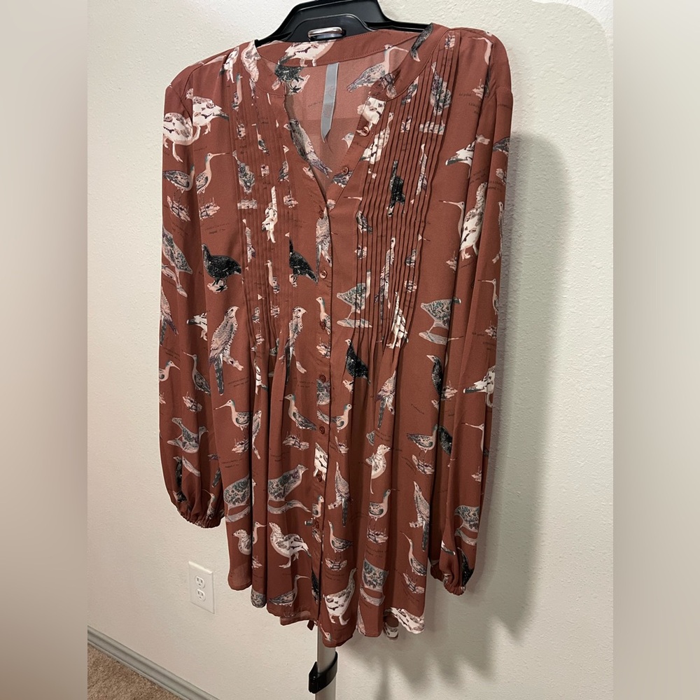 Melissa McCarthy Seven7 bird print blouse